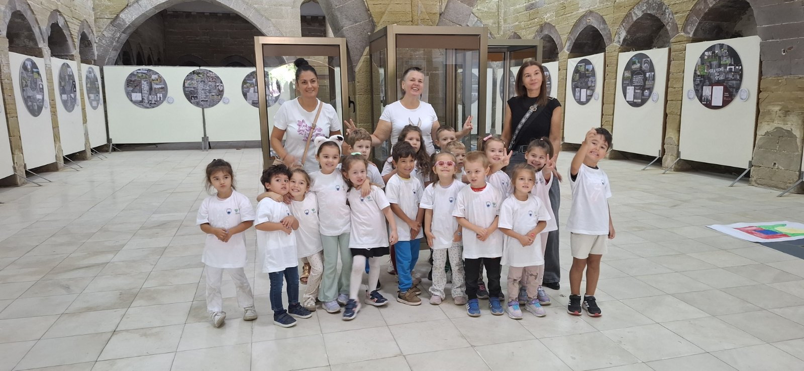 554047714_1950017652462801_2117034975665810776_n