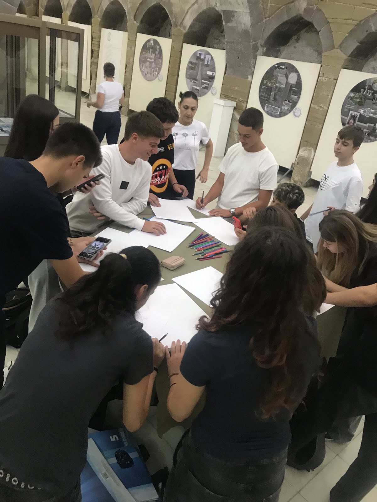 555420945_1950017745796125_1586646587806725202_n