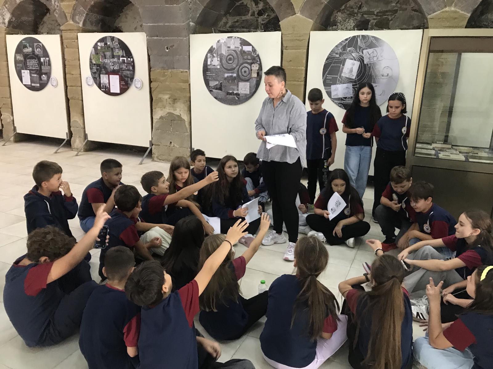 555745118_1950018209129412_6226186412201546028_n