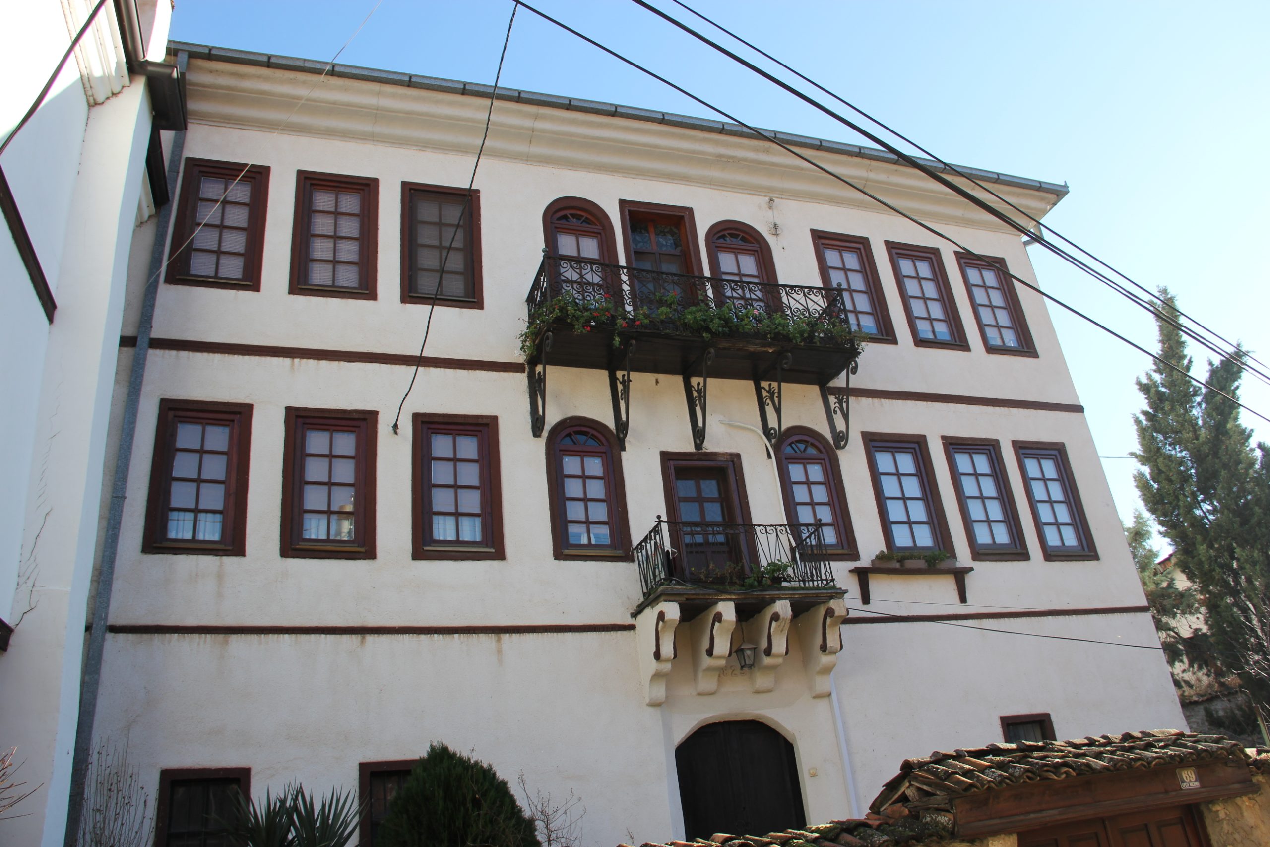 Куќа на Крсте Мисирков 69 (2)